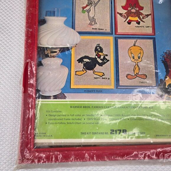 Vintage 70s Warner Bros Creative Stitchery Crewel Kit Yosemite Sam 11" x 14" - Picture 2 of 5